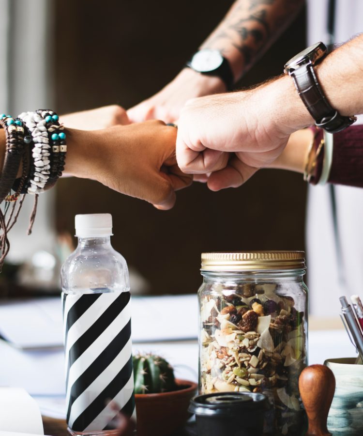 bracelets-collaboration-colleagues-398532 - Kopie bracelets-collaboration-colleagues-398532 - Kopie